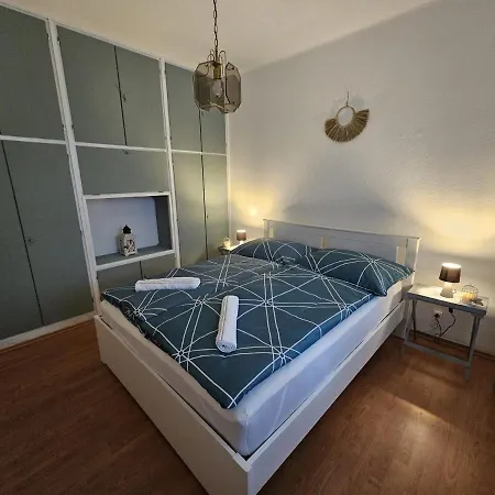 Homestay Babi Apartmanhaz *