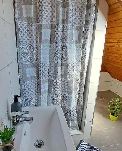 Babi Quarto em Acomodações Particulares Gyenesdiás