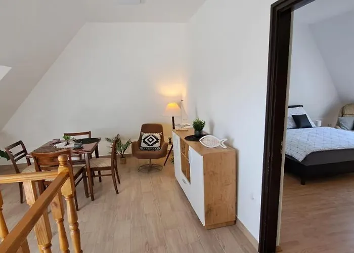 Babi Apartmanhaz Gyenesdiás